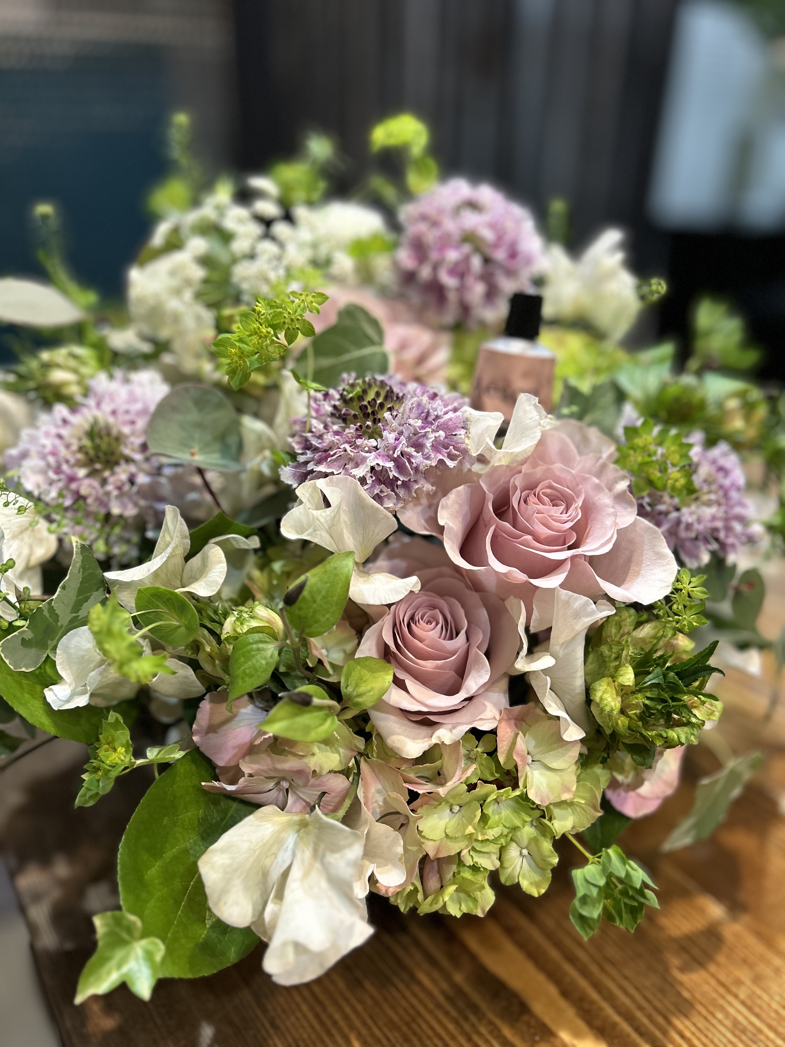 季節のブーケ　(お祝い・お供え)